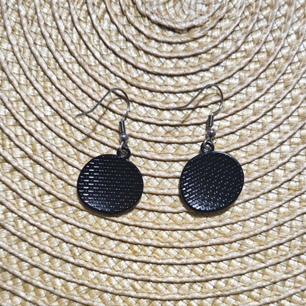 NEW! Handmade Nightmare Before Christmas Earrings - Picture 3 of 7